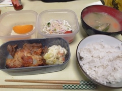 鶏牛弁当