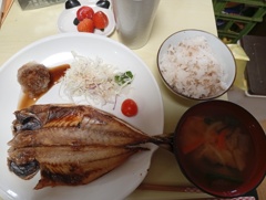 アジの開き定食