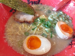 ずんどう屋とんこつラーメン