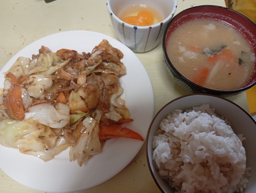 昼はホイコーロー