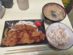 チキンカツ定食