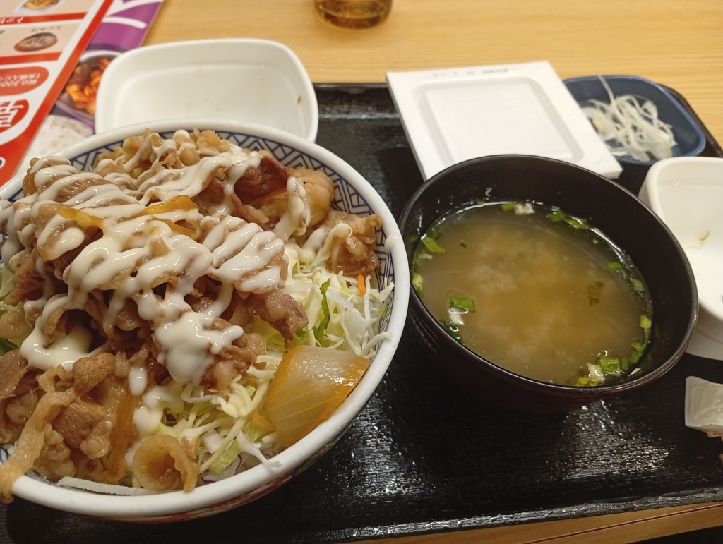 能登の吉野家で朝食