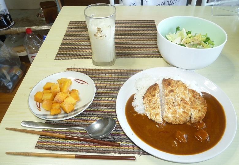 カツカレー　ラッシー　20200508