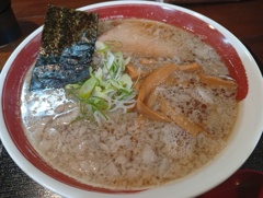 あごだし朝ラーメン　520円