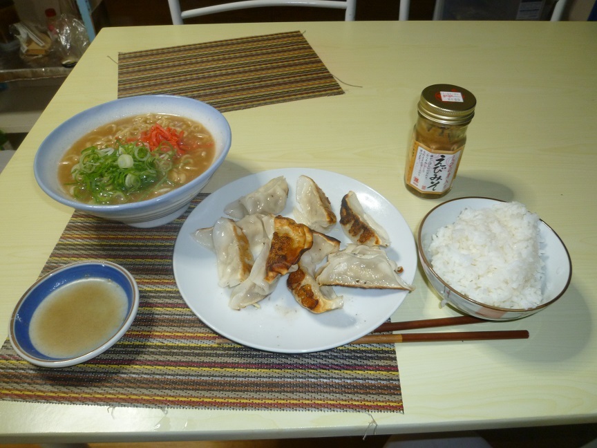 餃子　ラーメン　20201023