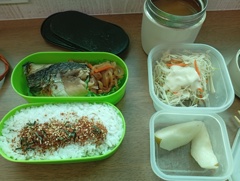 サバ弁当