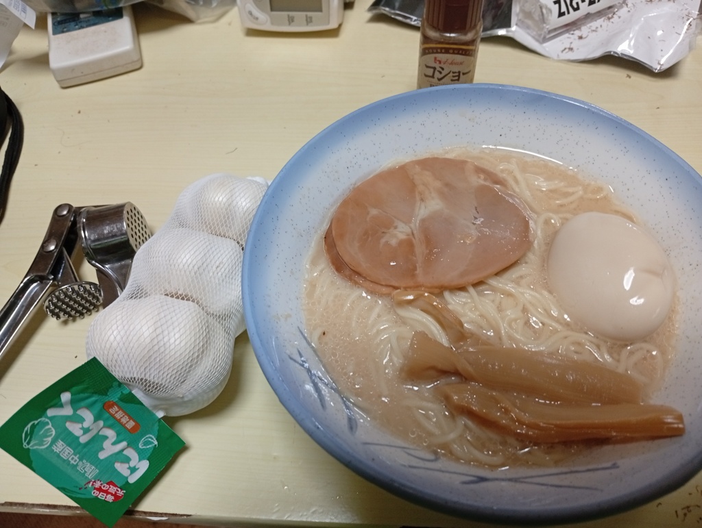 豚骨ラーメン