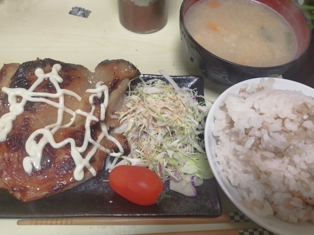 鳥の山賊焼き定食
