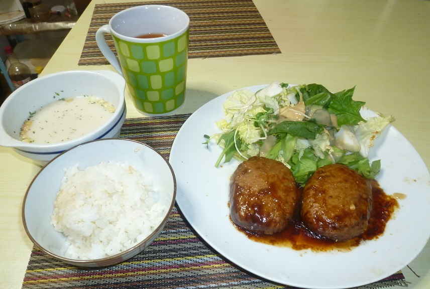 ハンバーグ定食　20200629