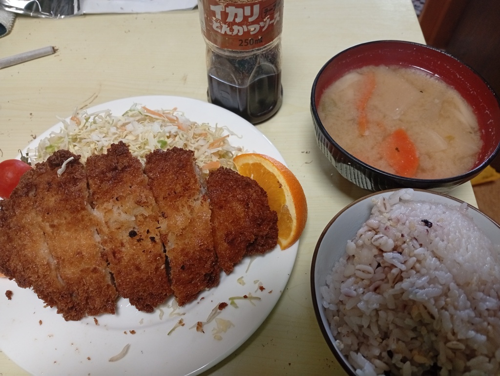 とんかつ定食