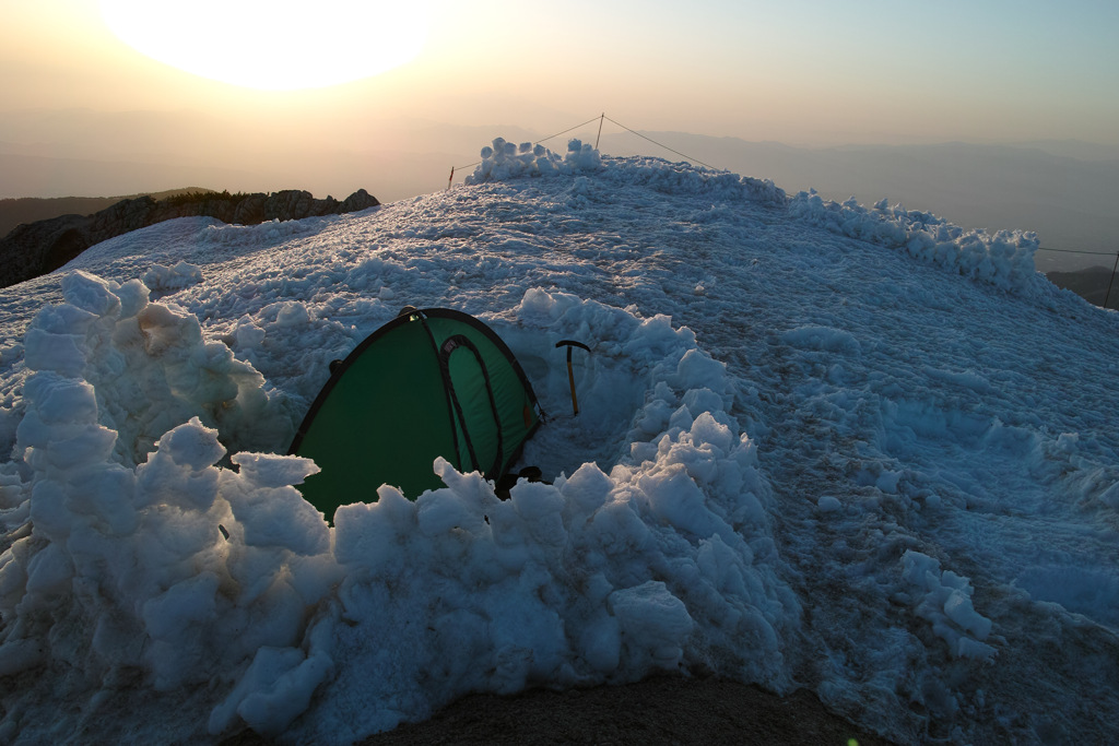 残雪の燕岳14