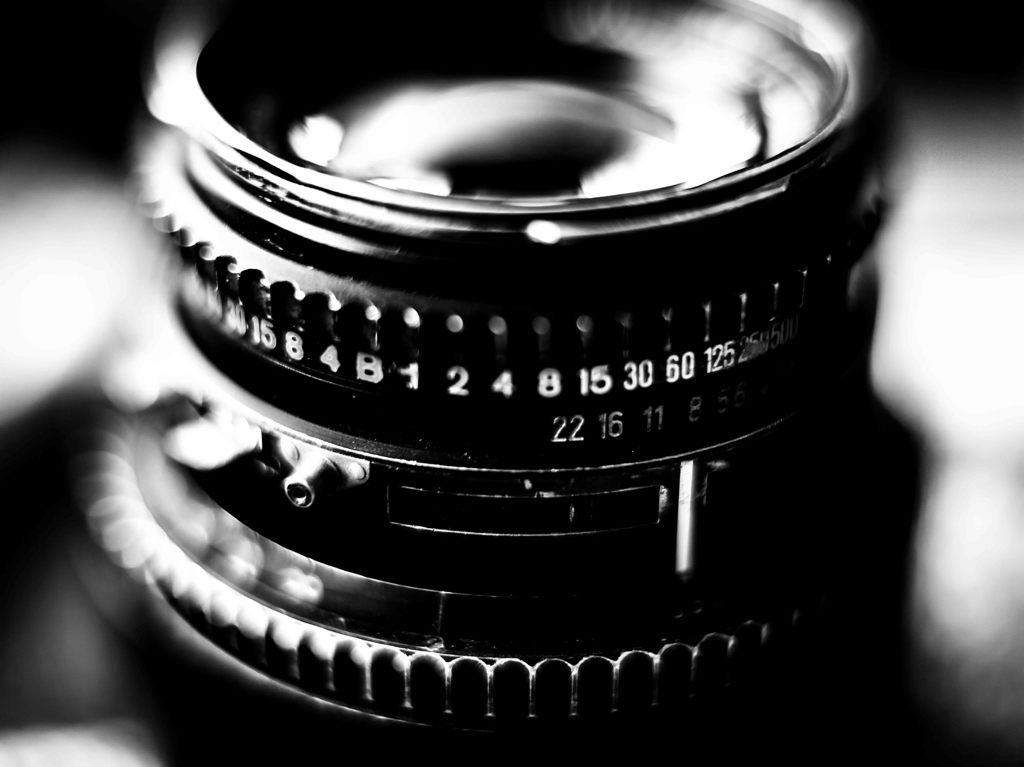 Carl Zeiss Planar  100mm   2