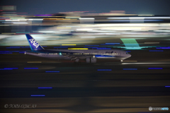Jet airliner