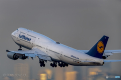 Jet airliner