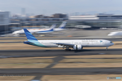 Jet airliner