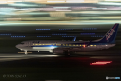 Jet airliner 