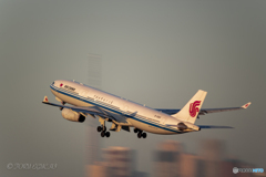 Jet airliner