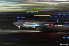 Jet airliner 