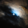 月に照らされた雲２