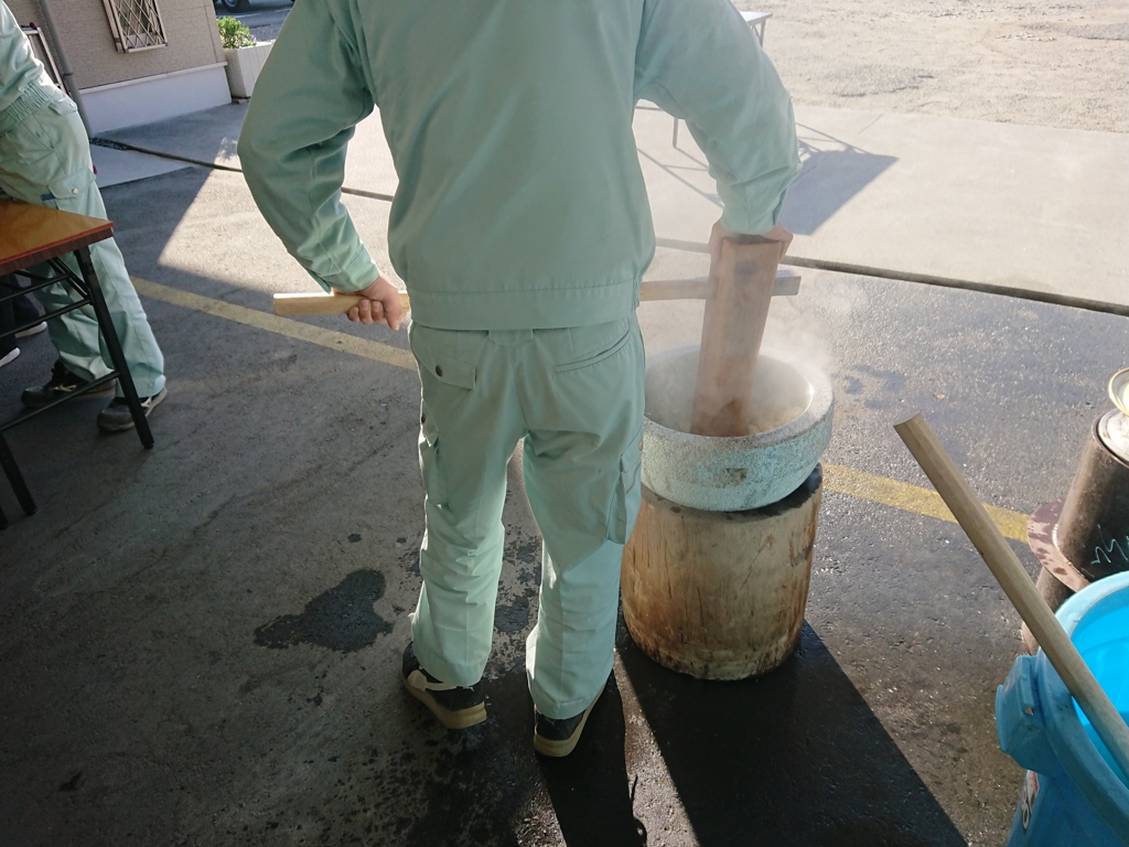 餅つき03