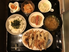 餃子定食