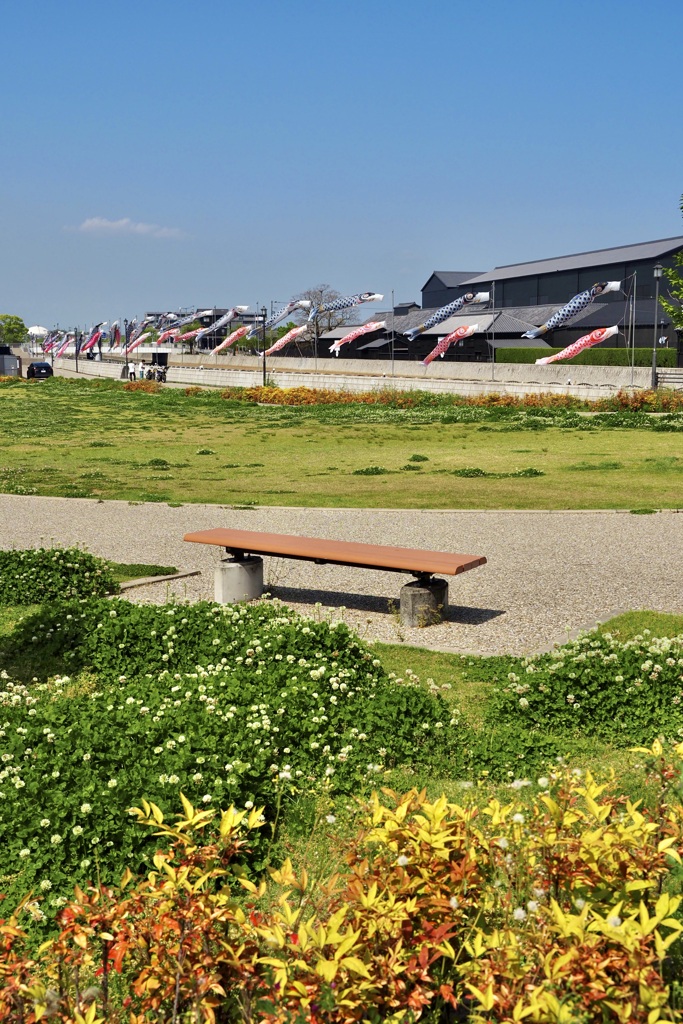 relaxing place in Handa Canal