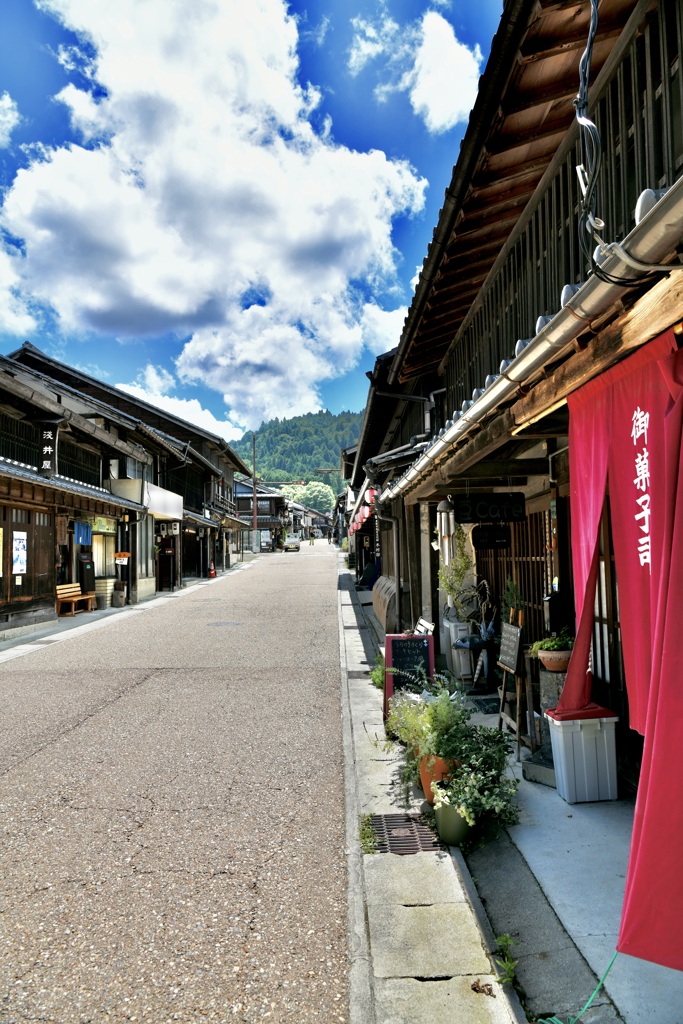 ふくろう商店街の、散歩日和。