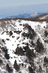 岩場のある山肌