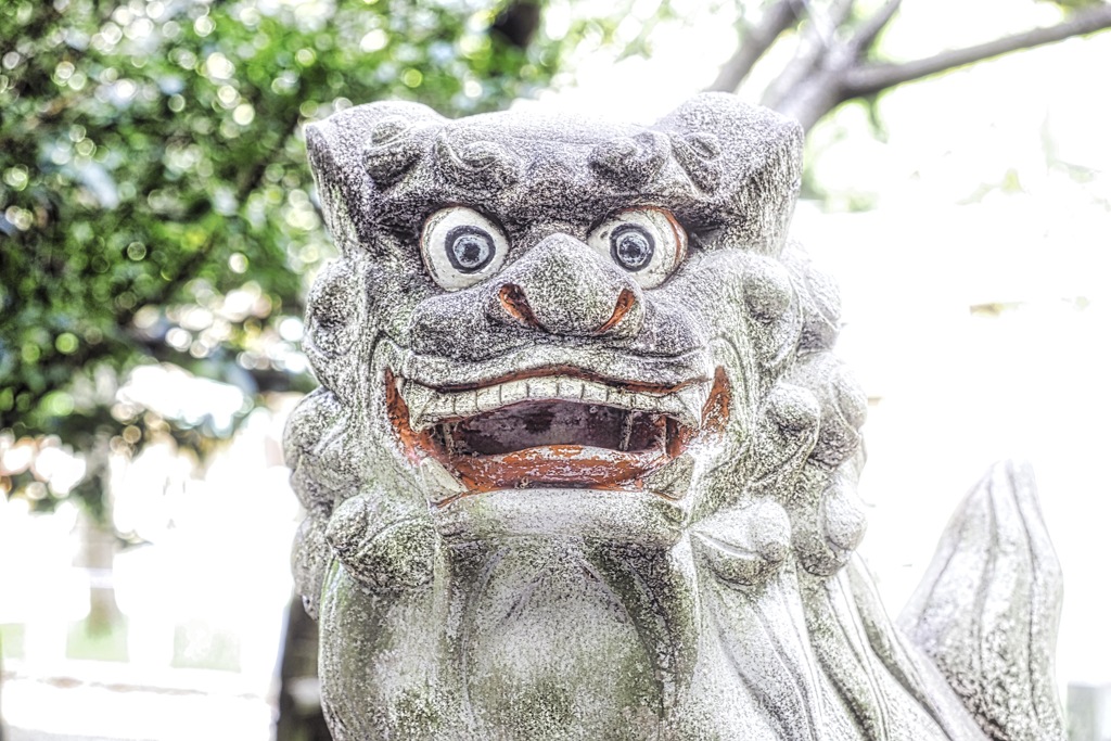 笑顔の狛犬