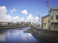 堀川の流れている町