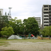 １０：３５　寂しい遊具たち