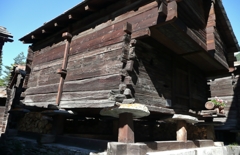 鼠返しのある小屋2