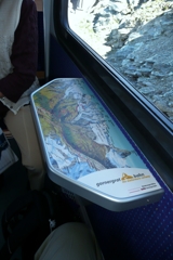 列車内にも案内図が