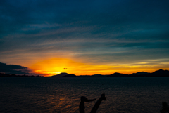 糸島半島に沈む夕日