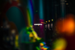 ショーウインドーに映る物