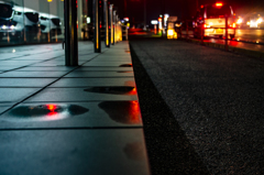 夜の道路 雨 夜の道路 雨