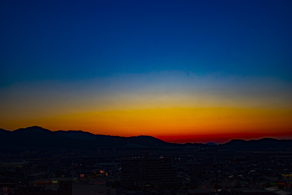 雲一つない日没