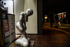 勤務時間外のロボット