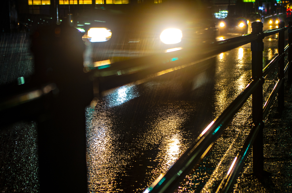 雨　道路