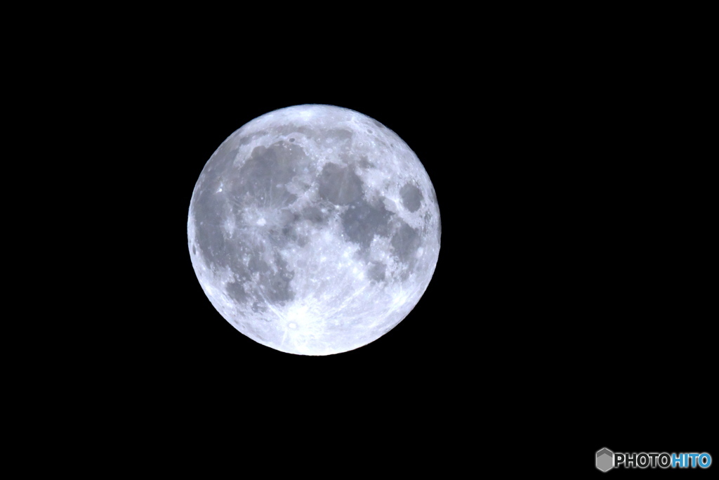 満月