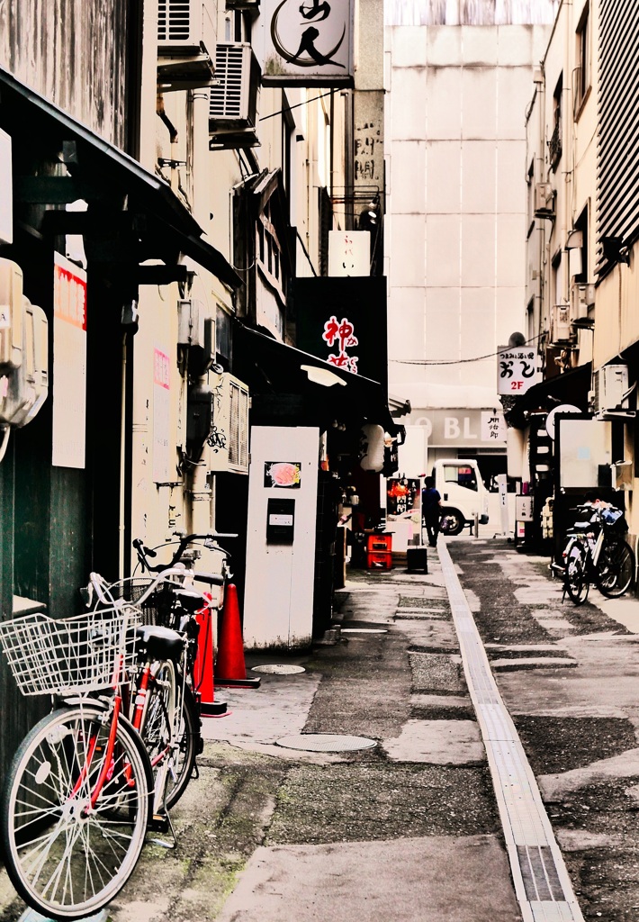 酒場路地