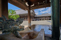 CPL使って手水鉢を。西本願寺です。