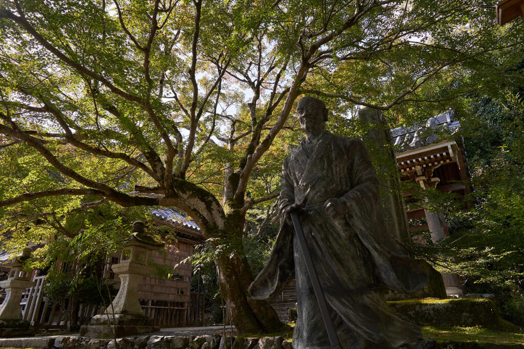 京都の高瀬川を作った人です。