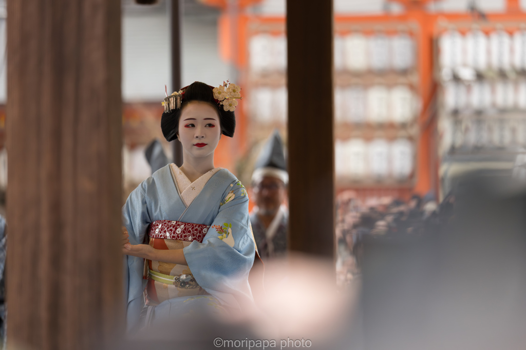 迎春の顔つき。