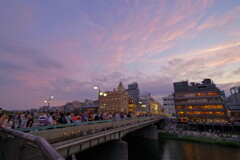 令和初、祇園祭の宵々山の日、四条大橋。