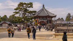 興福寺の南円堂。