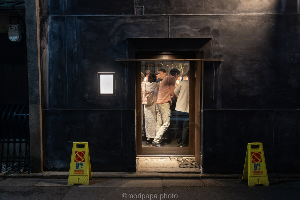 祭りの夜。