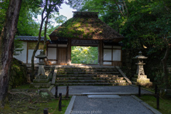 法然院、山門。