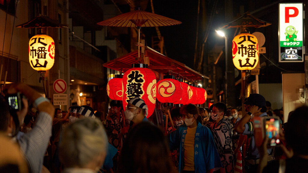 後祭りの夜。