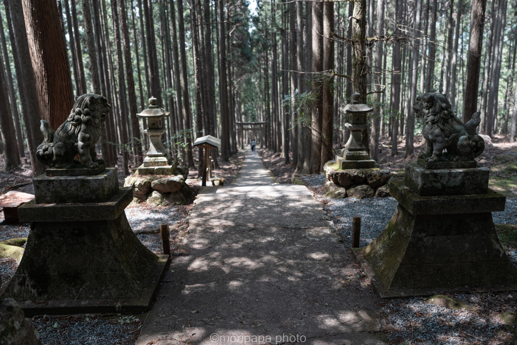 京北、賀茂神社。
